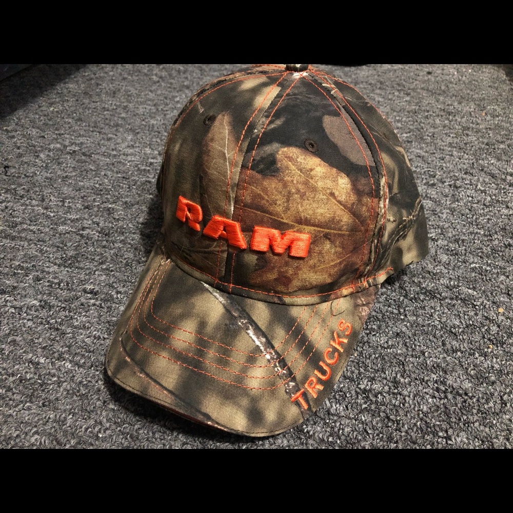 Mossy Oak Ram Trucks hat